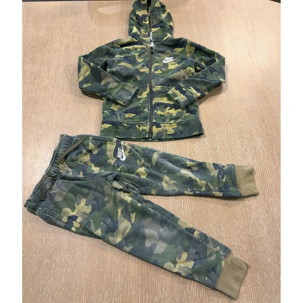 Boys 4T-5 Clothing 5pc Lot Nike NBA Jordan Camo Hoodie Pants Shorts Dinosaurs